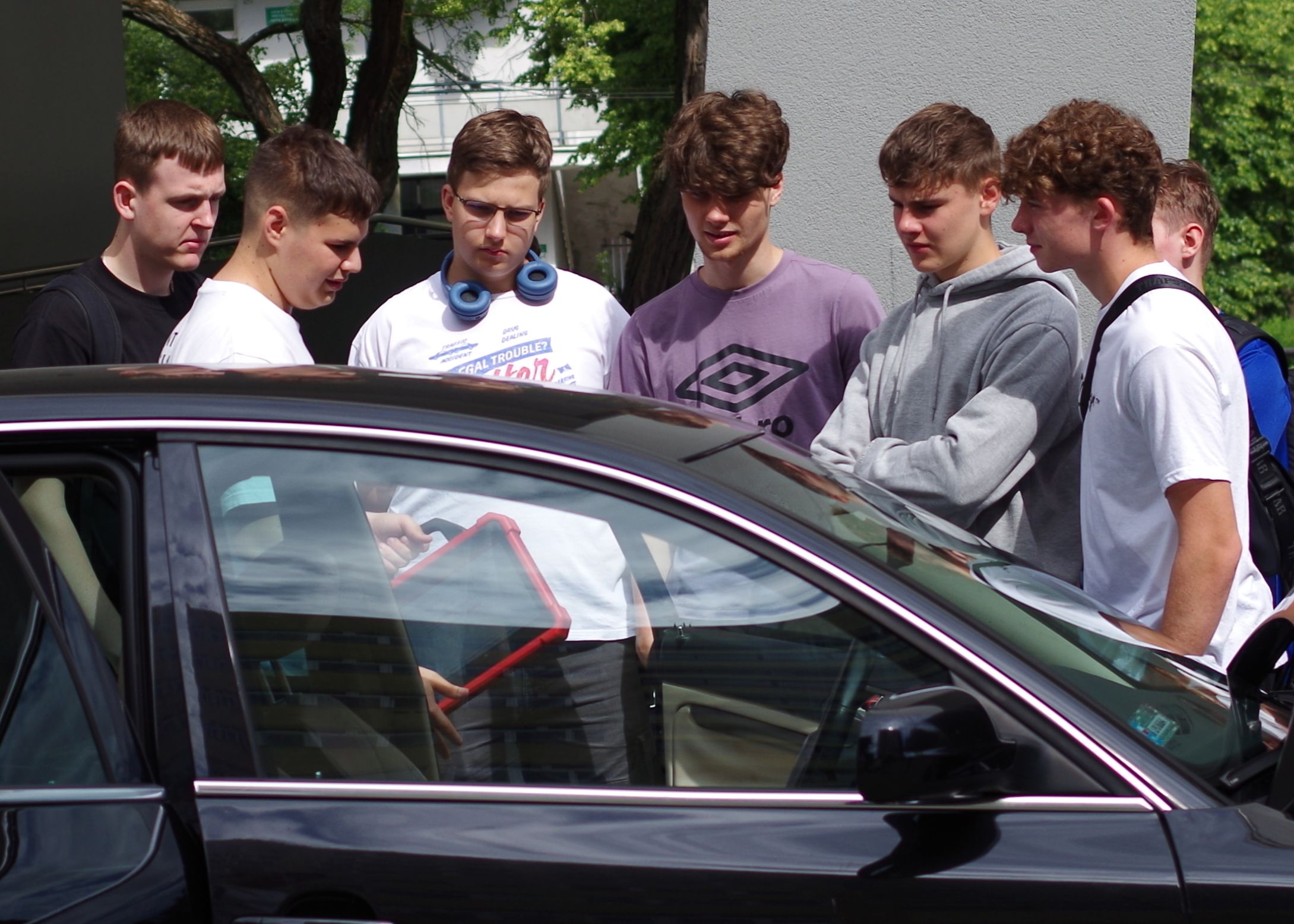 Fascynująca przygoda z elektroniką samochodową