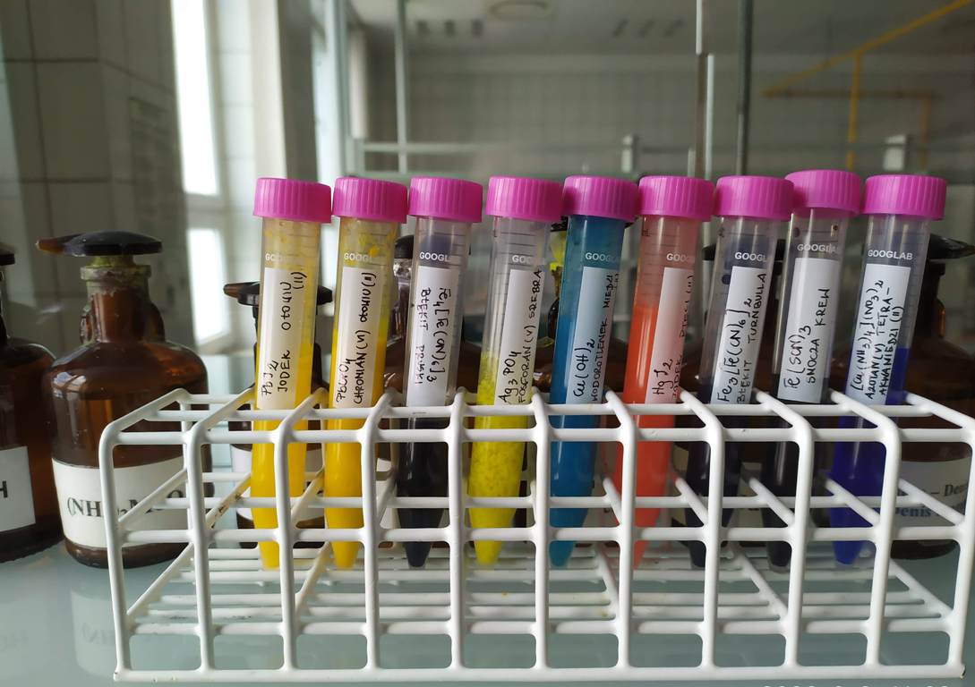 Laboratorium chemiczne z efektem WOW!