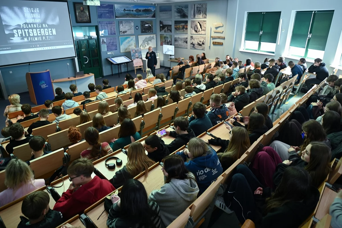 Ogólnopolska Konferencja pt.: „Gromadzenie, ochrona i udostępnianie obiektów przyrodniczych w praktyce terenowej i muzealniczej”